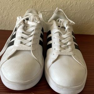 Adidas Grand Court Cloudfoam Adidas Women’s Lifestyle Tennis Shoes